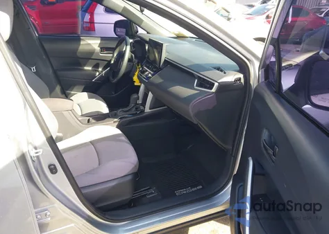 2024 Toyota Corolla Cross Hybrid S z USA, uszkodzony, nr VIN 7MUFBABG5RV056505